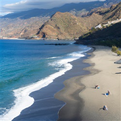 Tenerife voor strandjutters: Ontdek de verborgen schatten van het strand